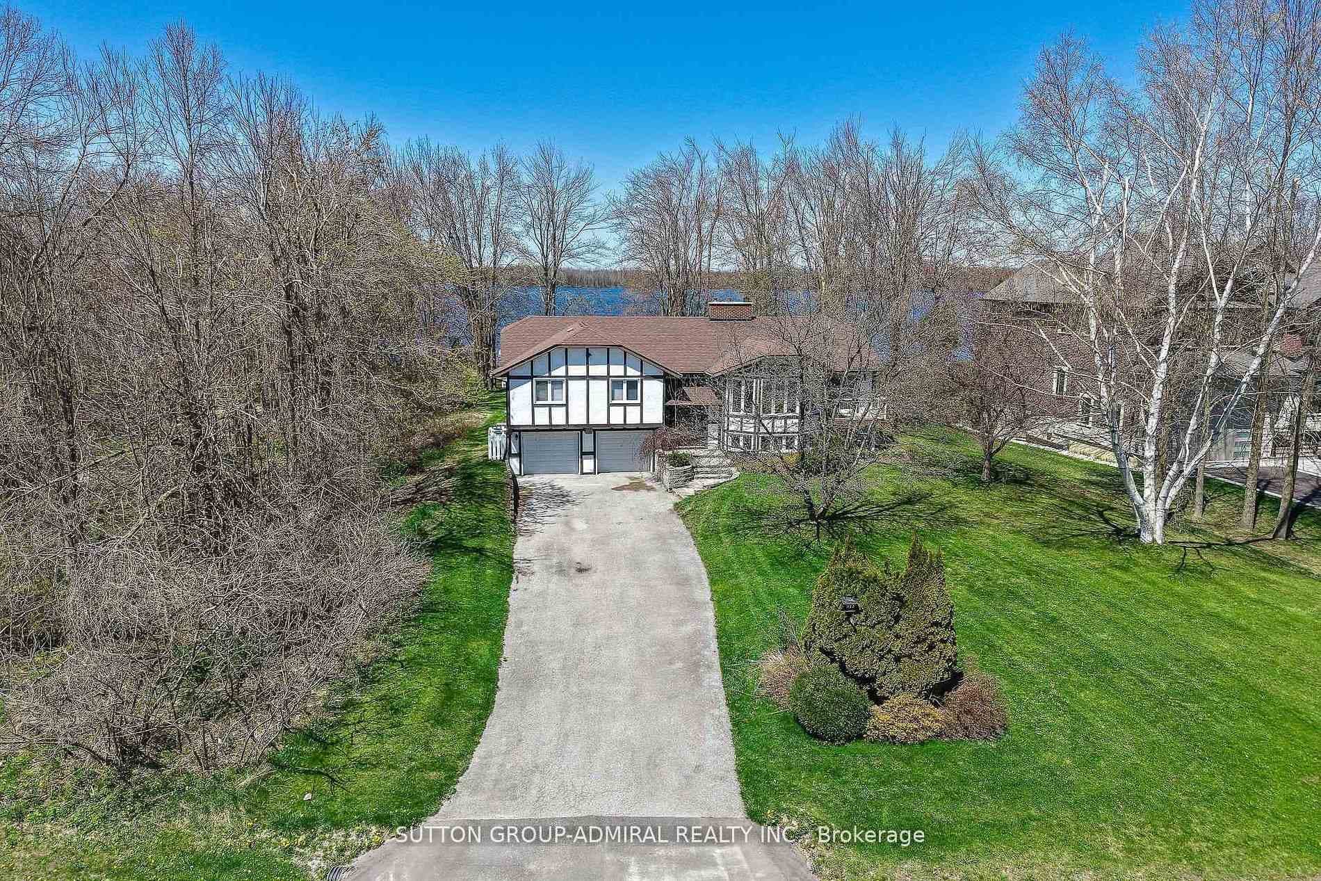 182 Bayshore Drive photo 2