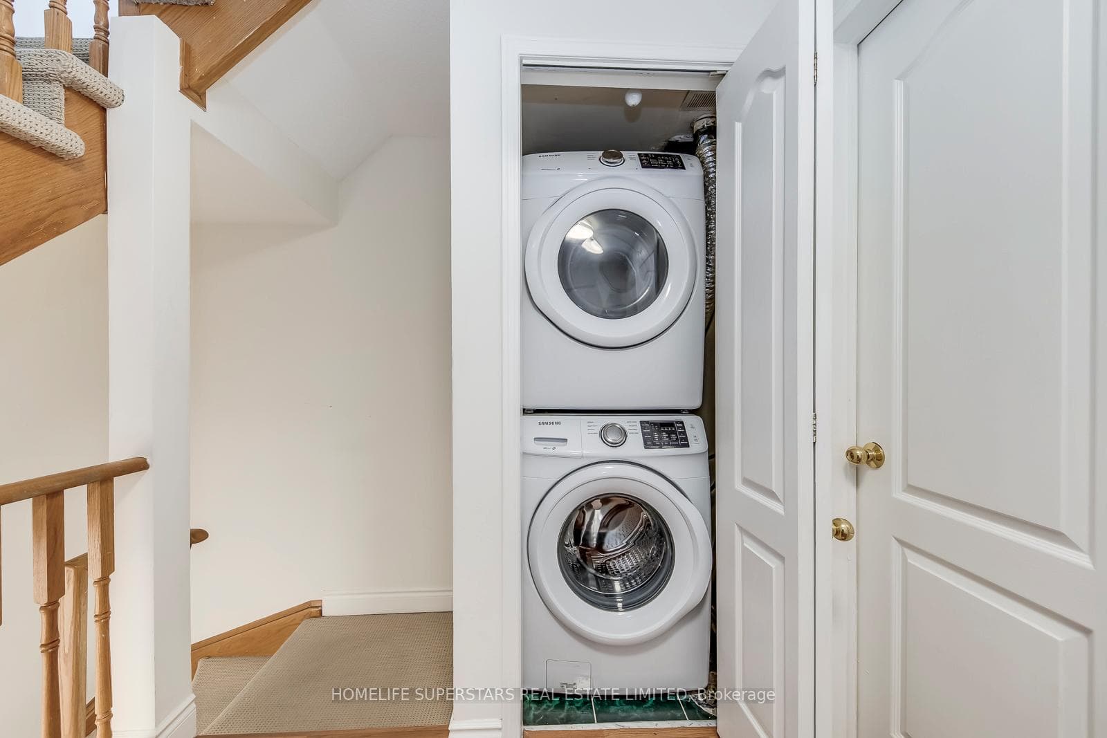 605 Shoreline Drive Unit Unit 11 photo 16