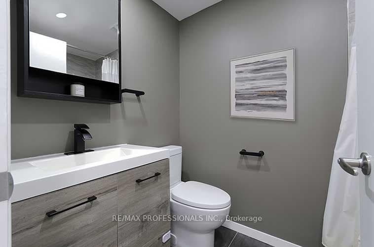 650 Childs Drive Unit 11 photo 28
