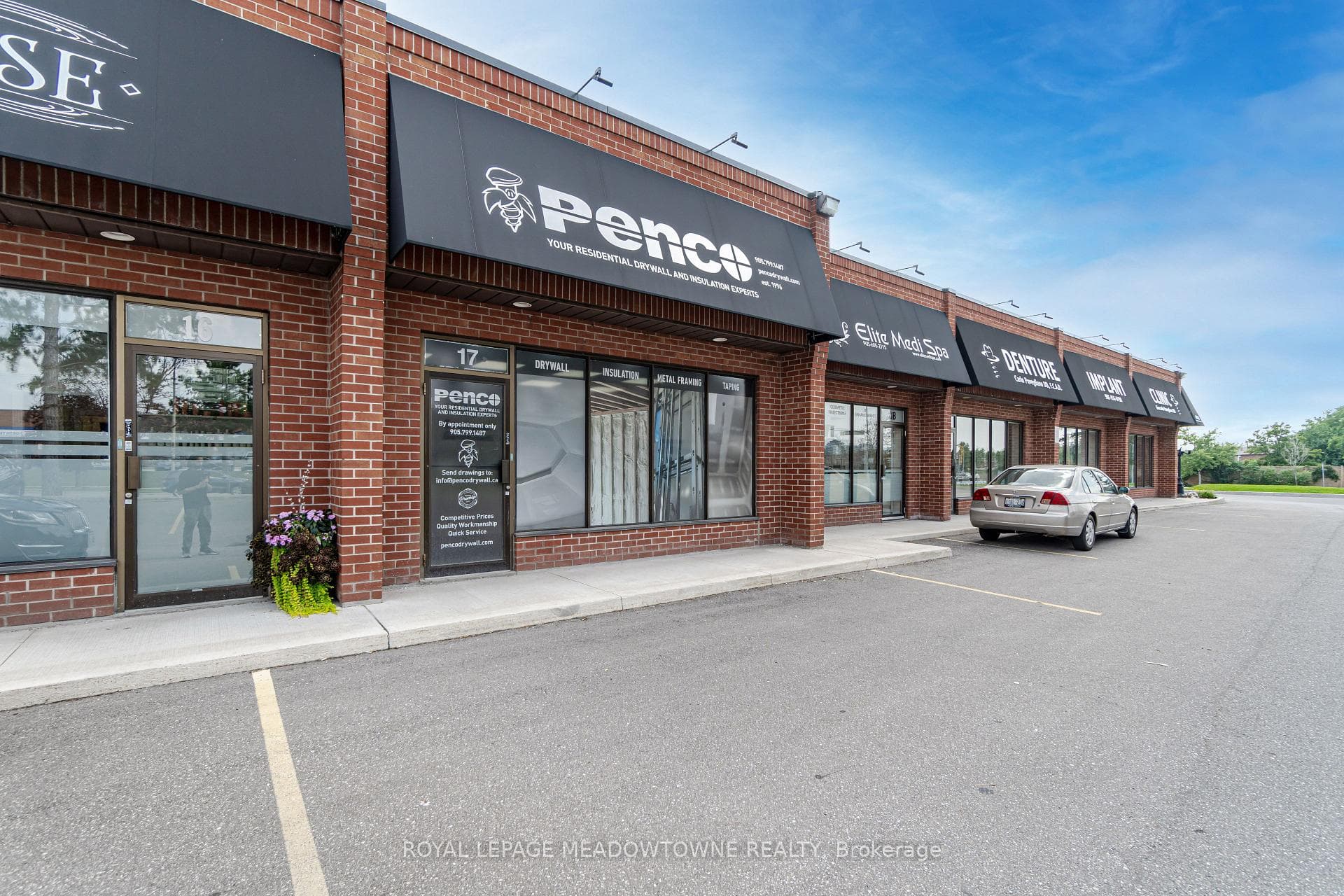 17-830 Rowntree Dairy Road, Vaughan