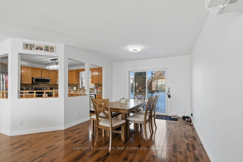 94 NORTH MURRAY Street photo 11