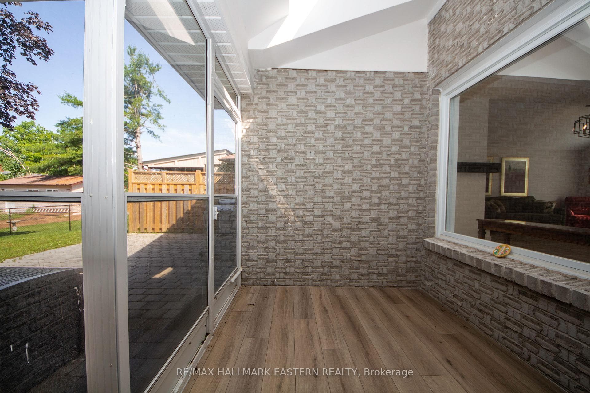 36 Russell Hill Road photo 21