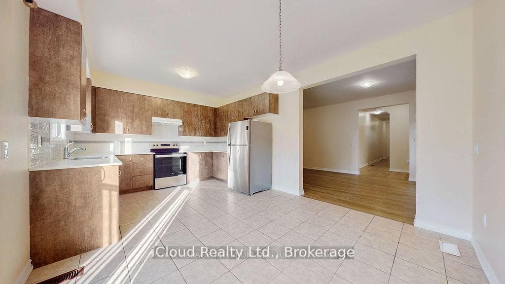 344 Ridley Crescent photo 7