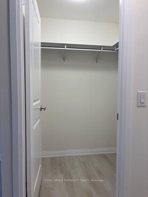 3270 Sheppard Avenue Unit 724 photo 8