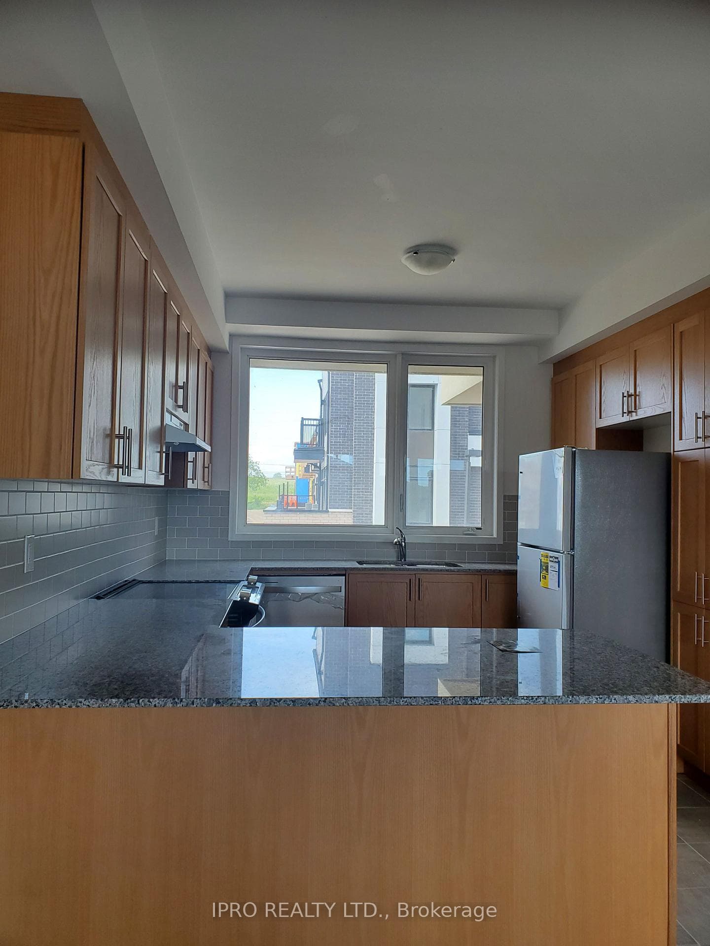 797 Heathrow Path Unit 033 photo 3