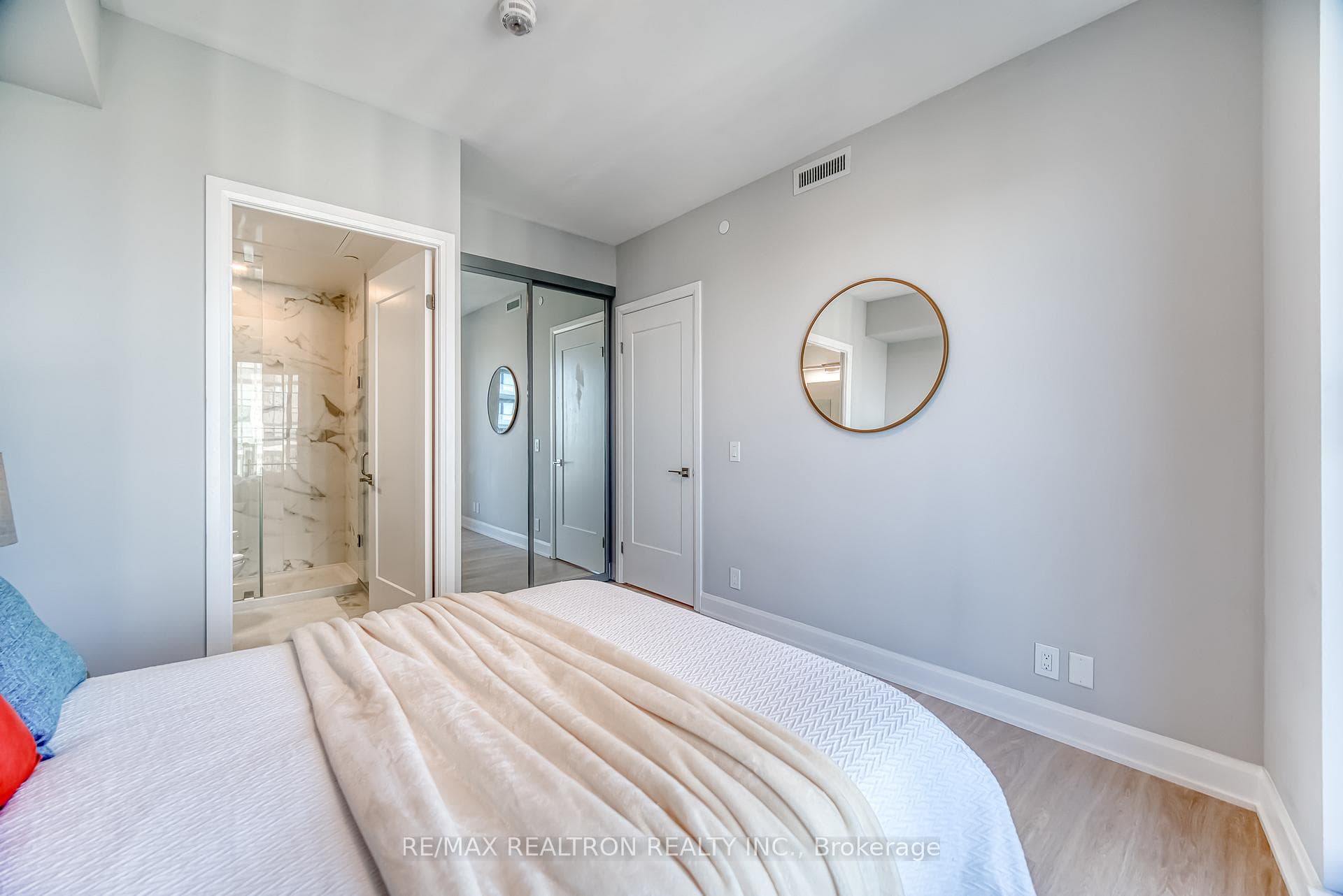 12 Gandhi Lane Unit 2802 photo 20
