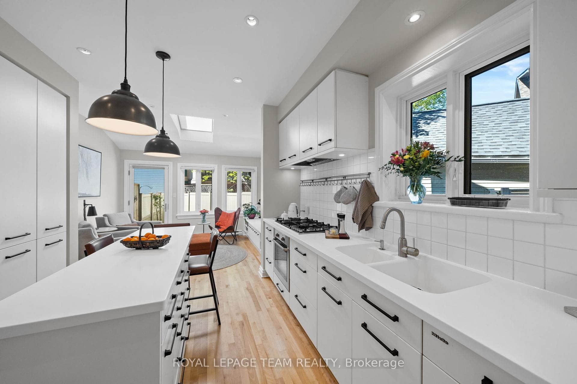 27 Gilmour Street photo 17