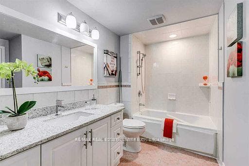 7201 Joliette Crescent Unit Upper Level photo 16