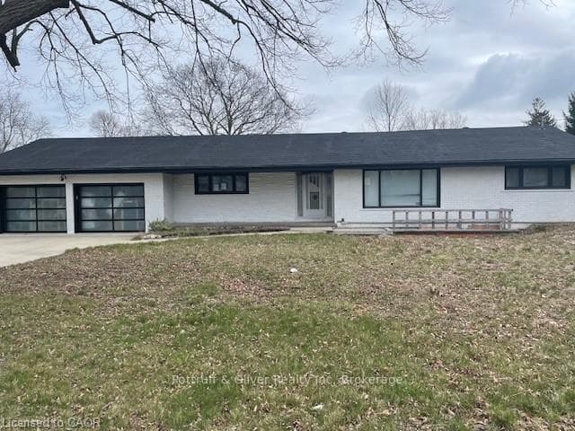 3957 Victoria Avenue photo 2