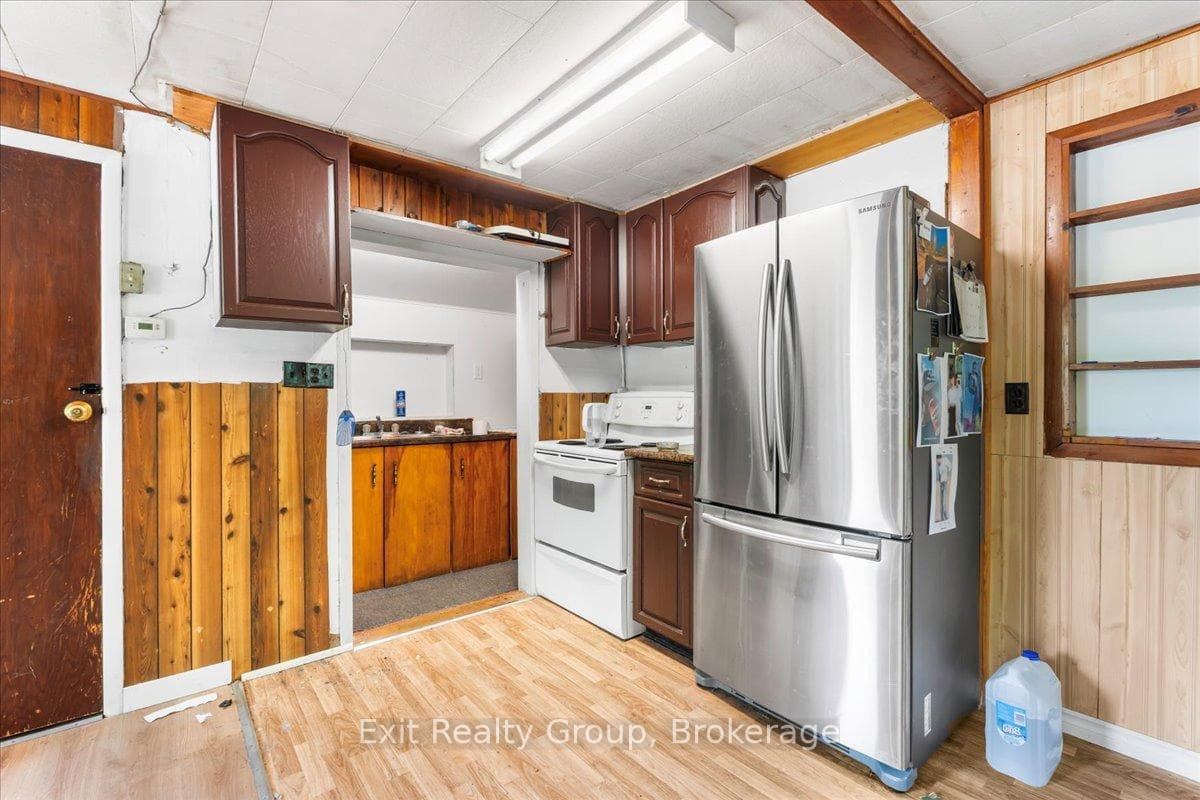 330 Black River Road photo 8