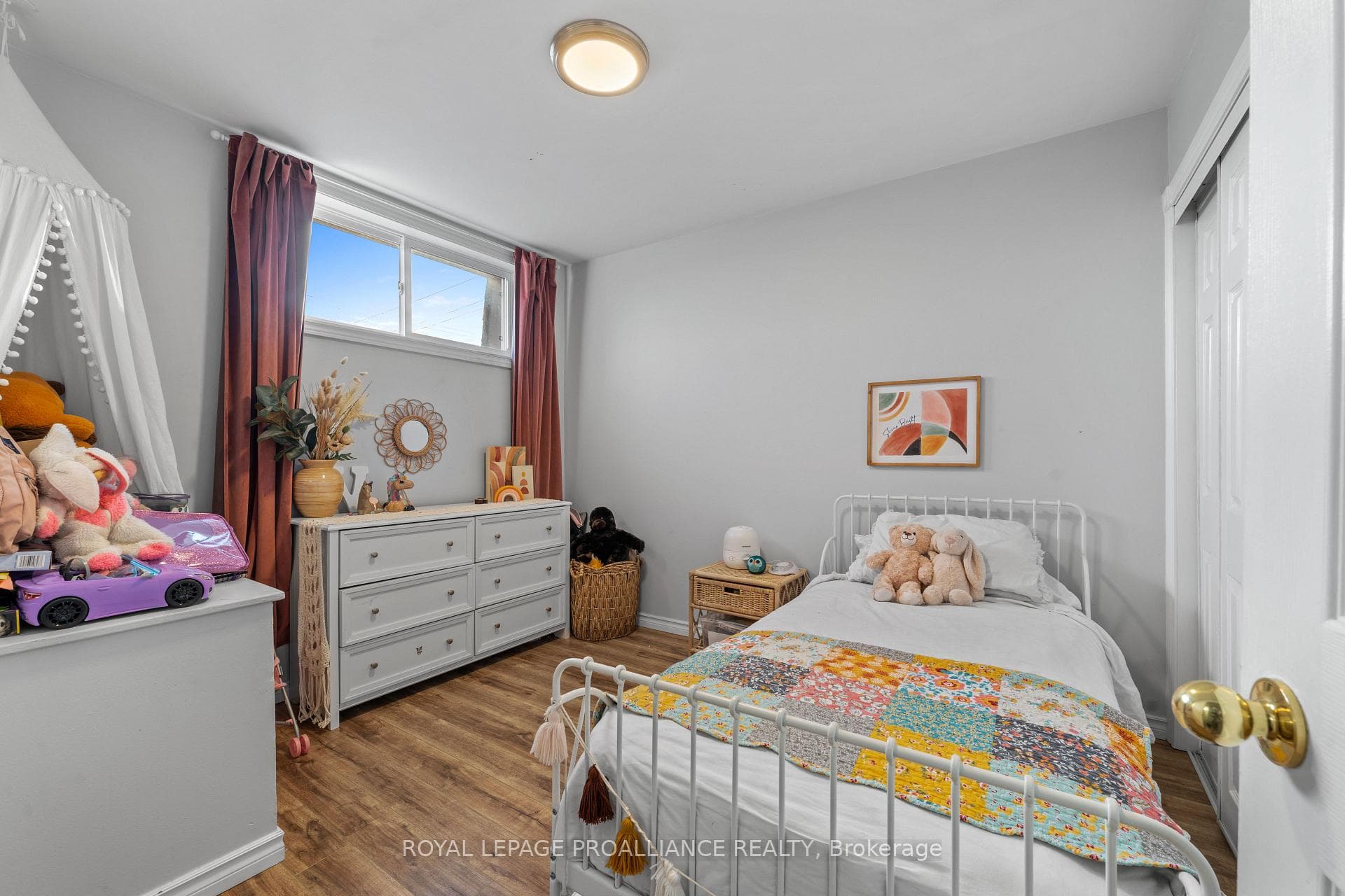494 Elgin Street Unit 25 photo 16