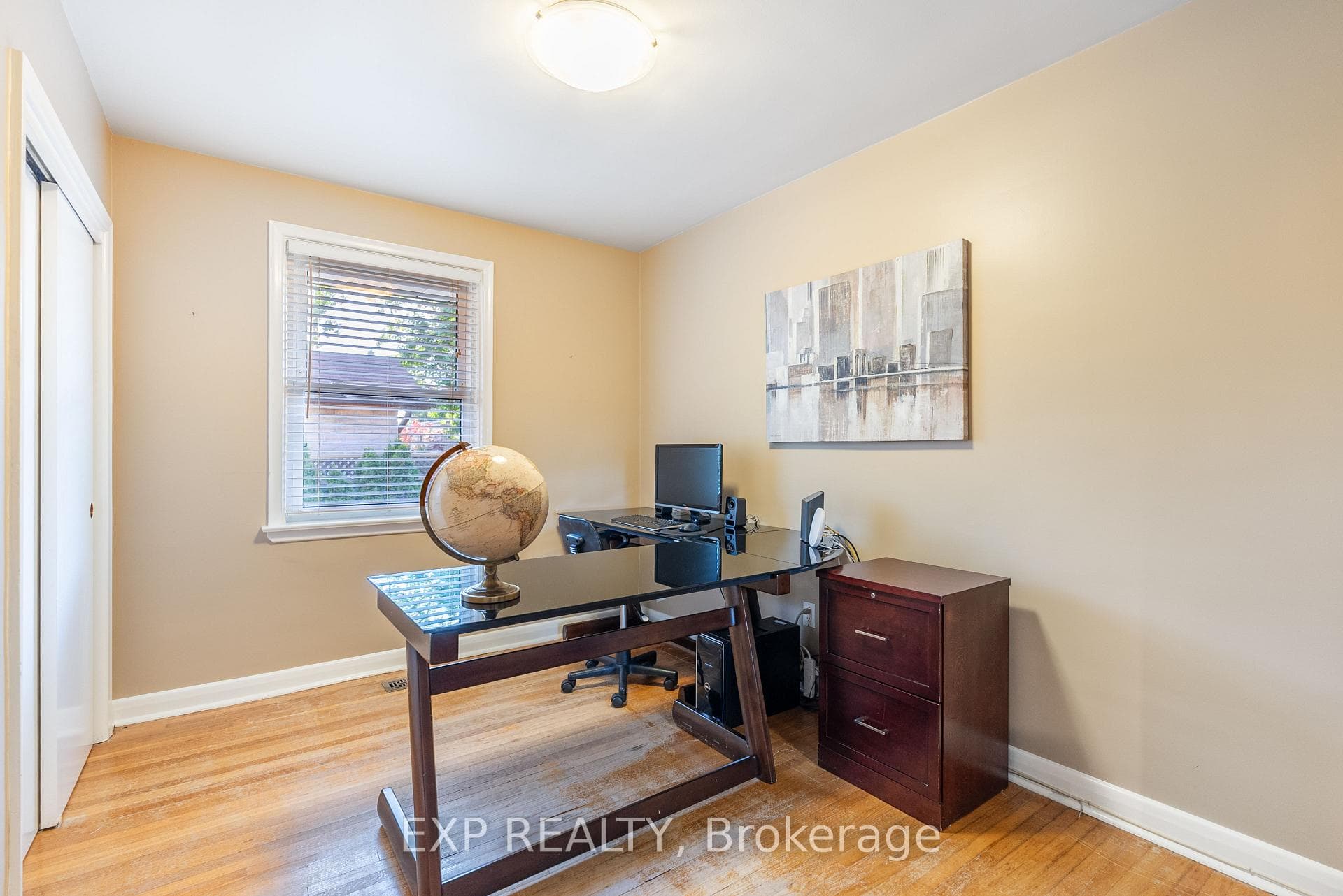447 Taylor Mills Drive photo 14