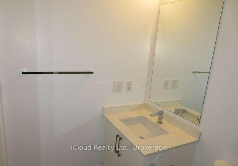 2450 Old Bronte Road Unit 446 photo 18