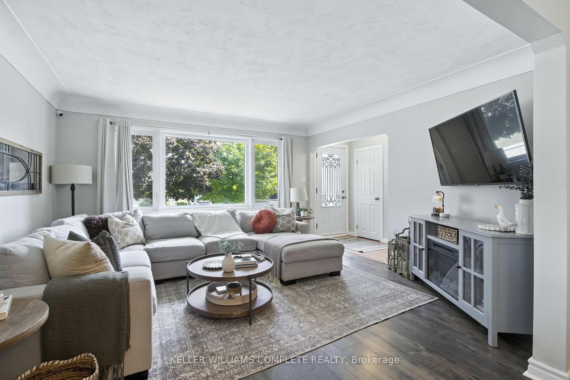 136 West 24th Street photo 5