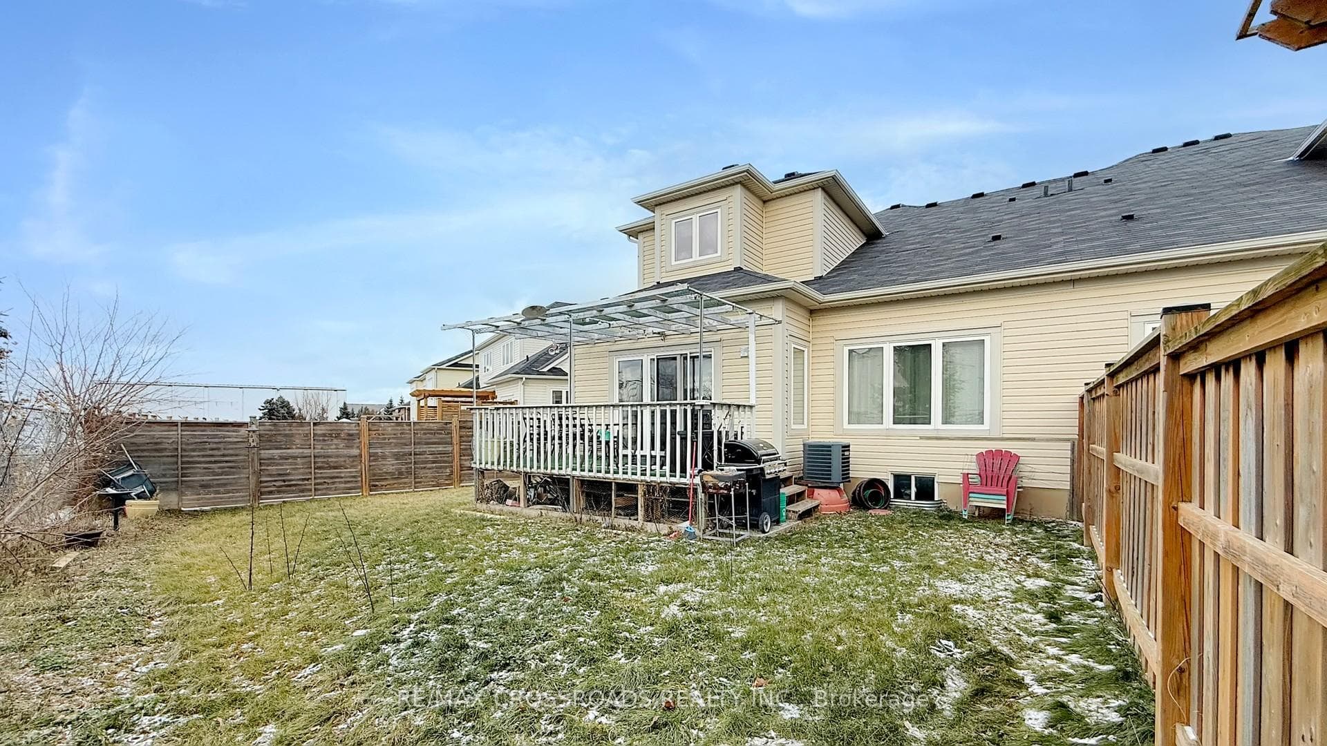 56 Dominion Crescent photo 45