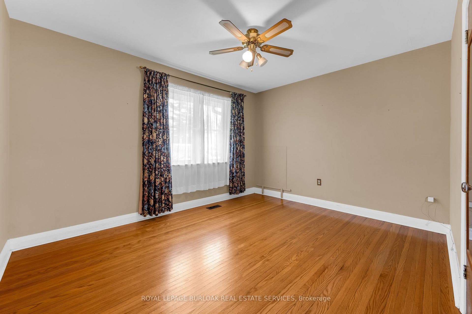 234-236 Pine Cove Road photo 12
