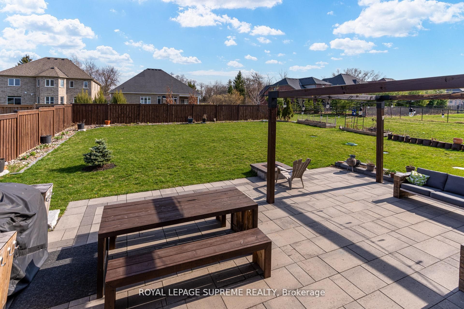 1417 Gilford Road photo 32