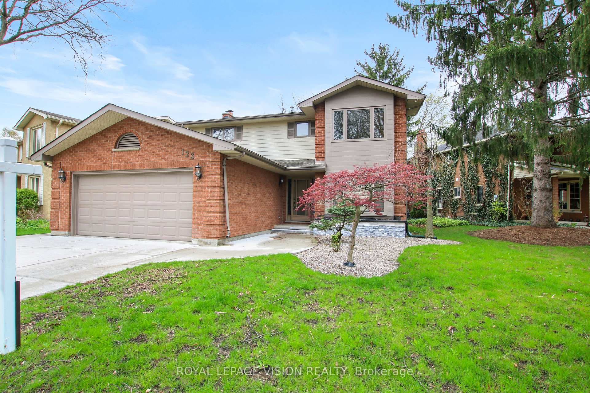 123 Chesham Avenue photo 40