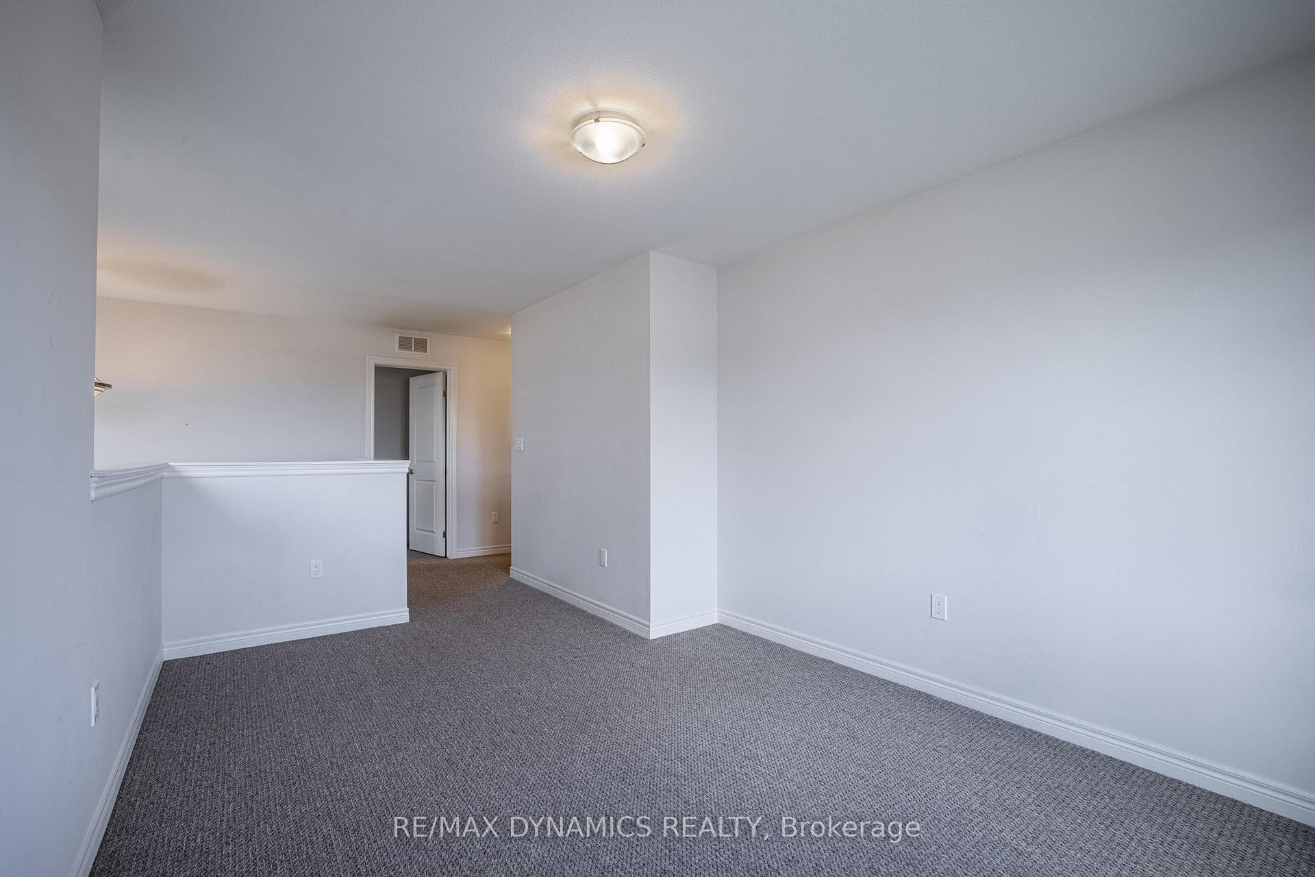 115 Crow Street photo 17