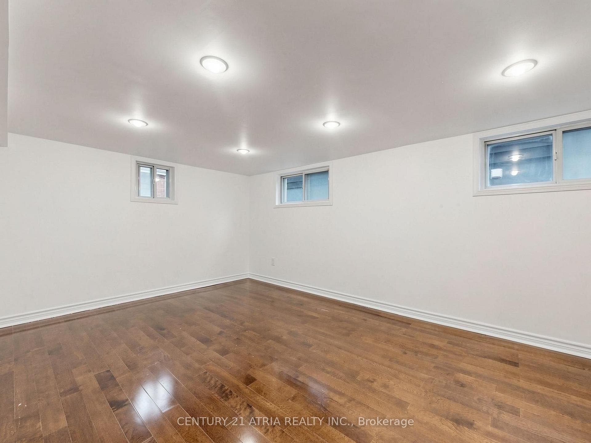 21 Mahoney Avenue photo 39