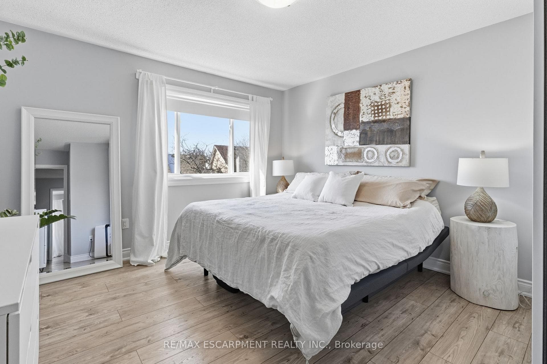 5123 DRYDEN Avenue photo 26