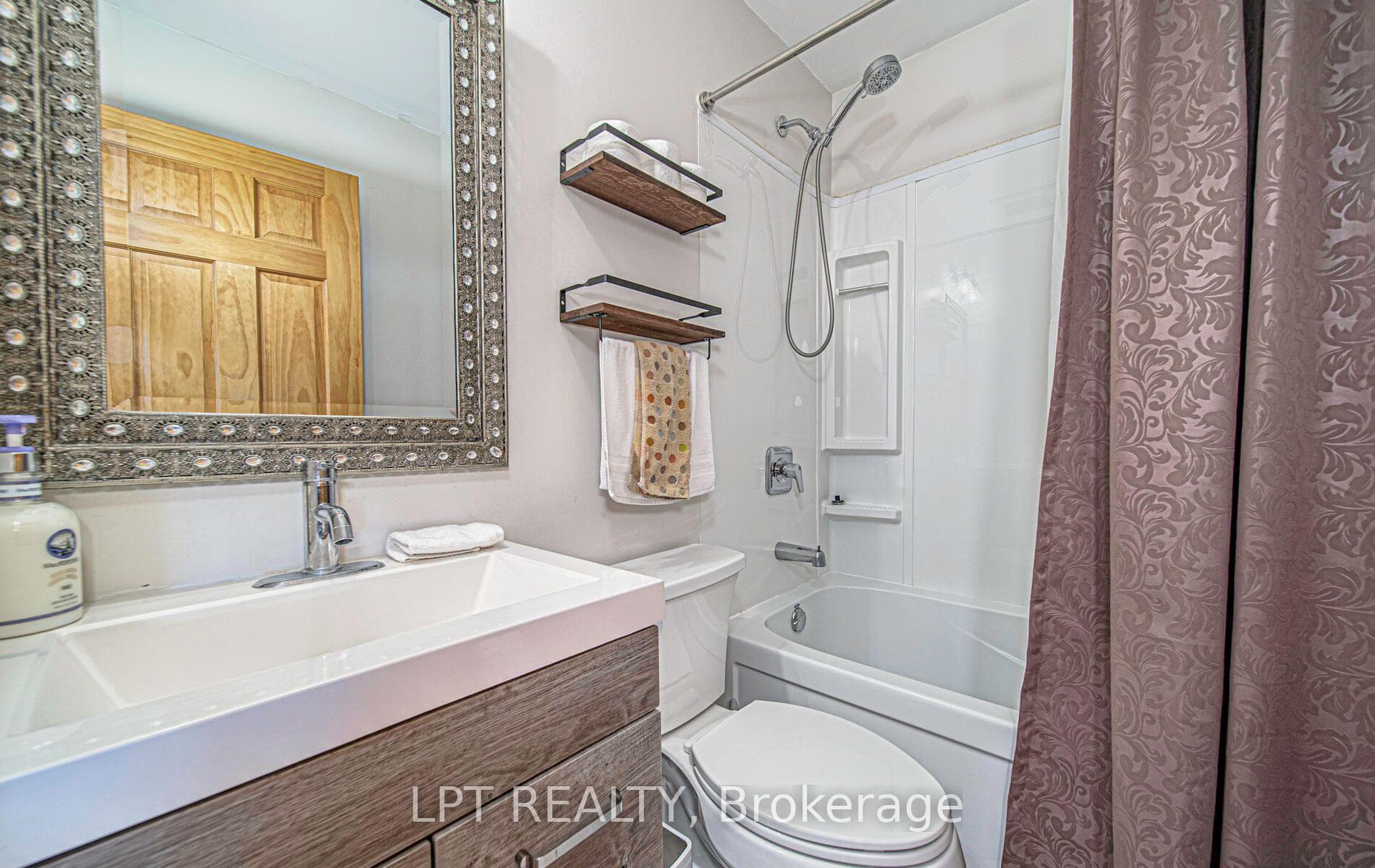 223 Shuttleworth Road photo 14
