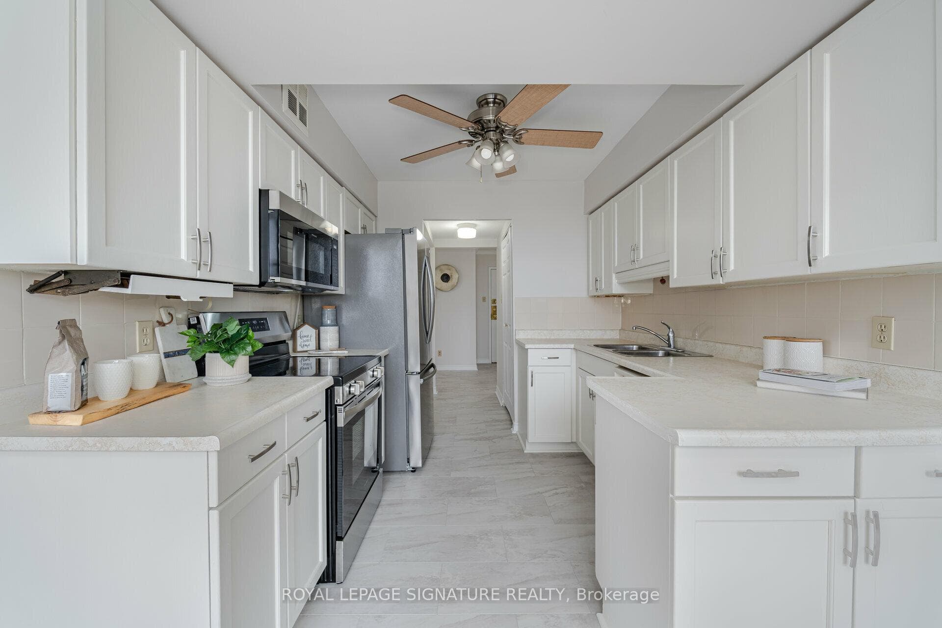 1880 Valley Farm Road Unit 320 photo 15