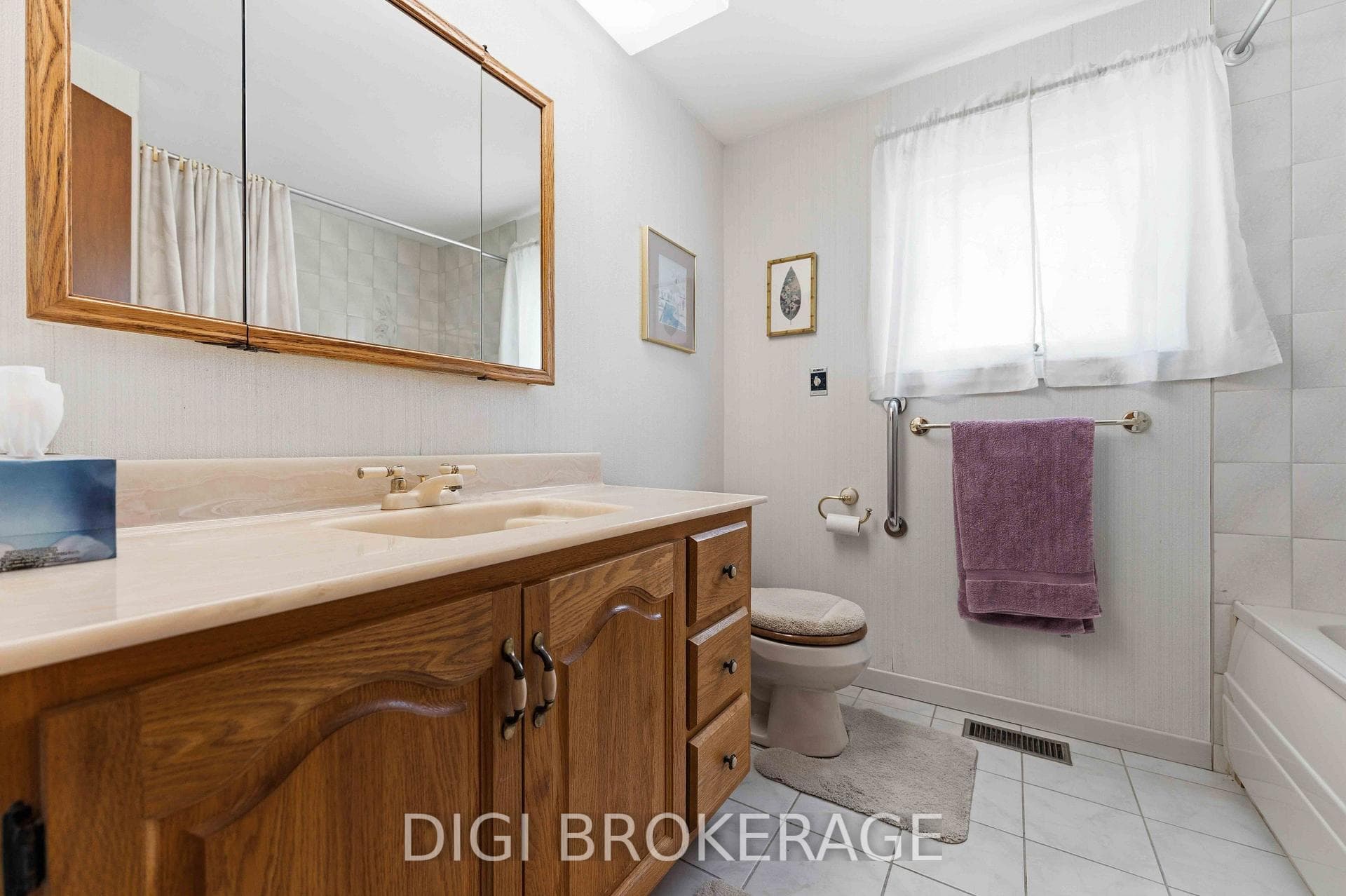 737 Southmore Drive photo 34