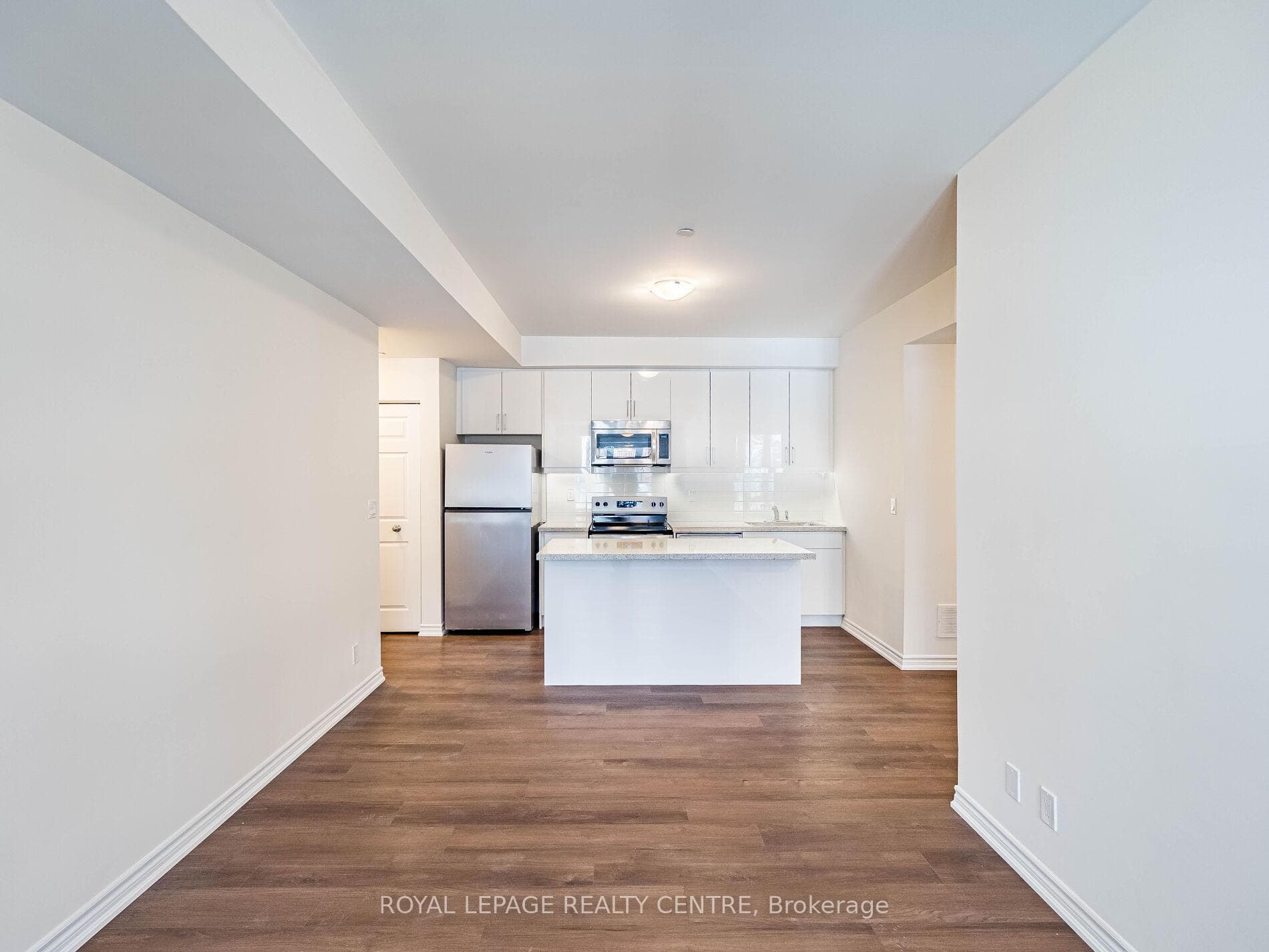 10 Carnation Avenue Unit 16 photo 8