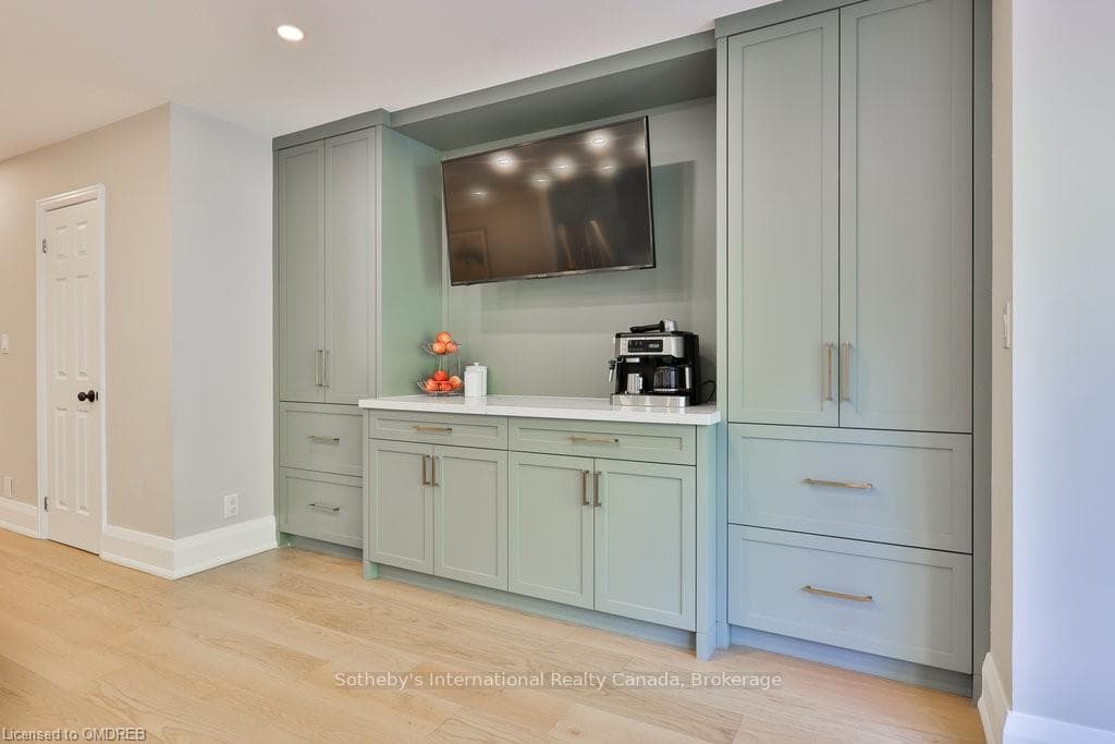 89 CHISHOLM Street photo 19