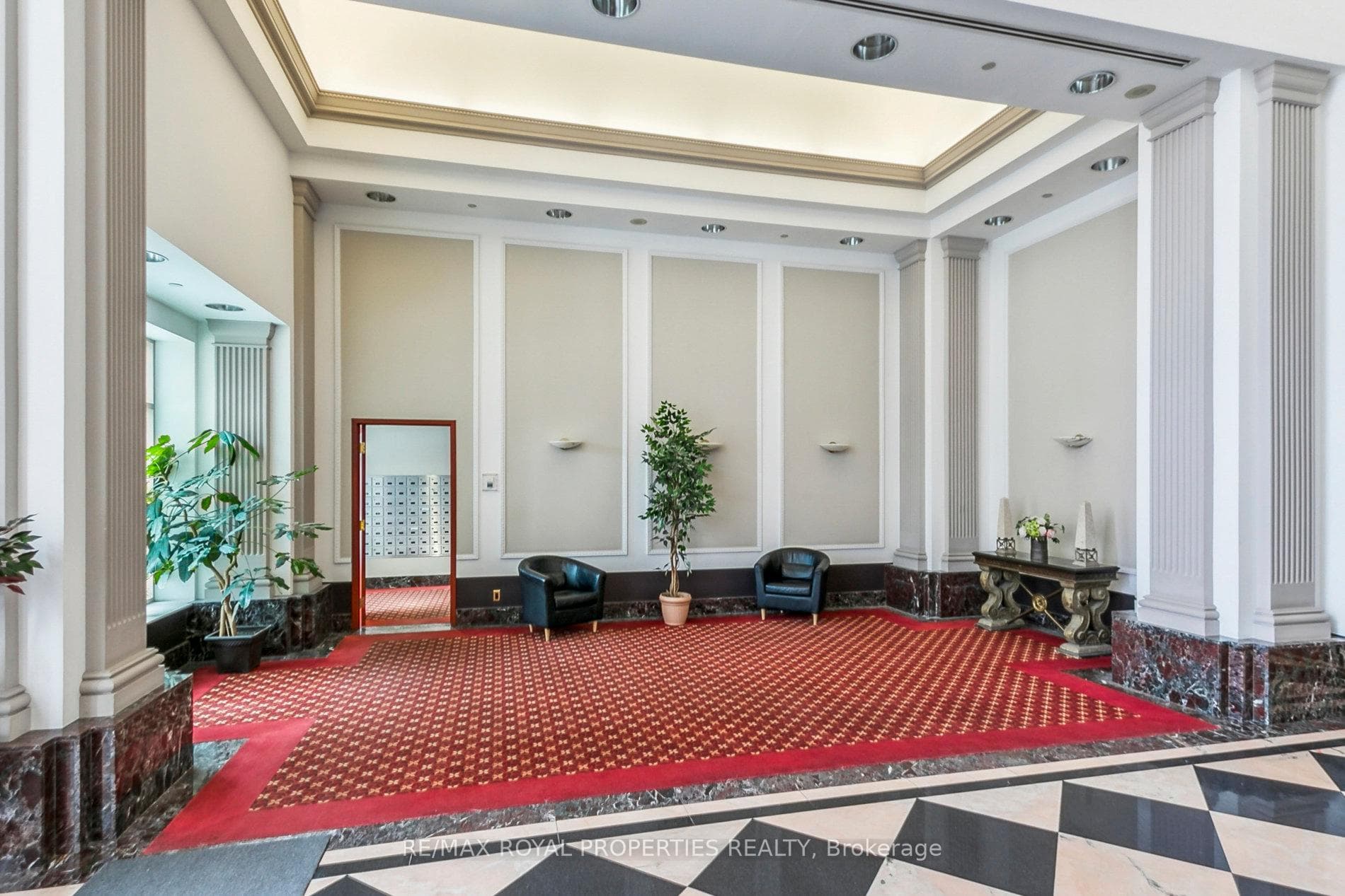 Grand Luxury Hotel Like Foyer With Security Desk