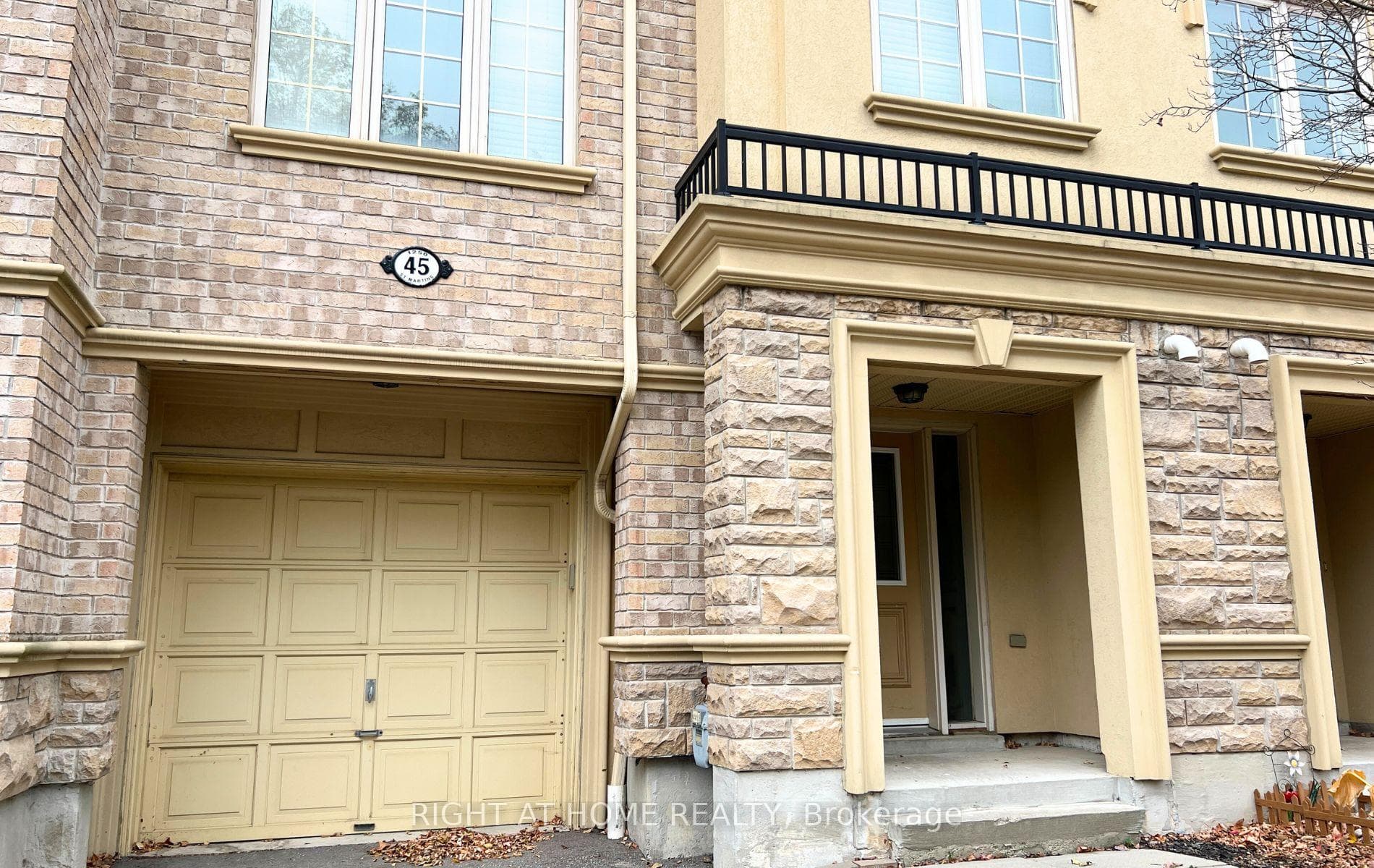 1250 St Martins Drive Unit 45 photo 2