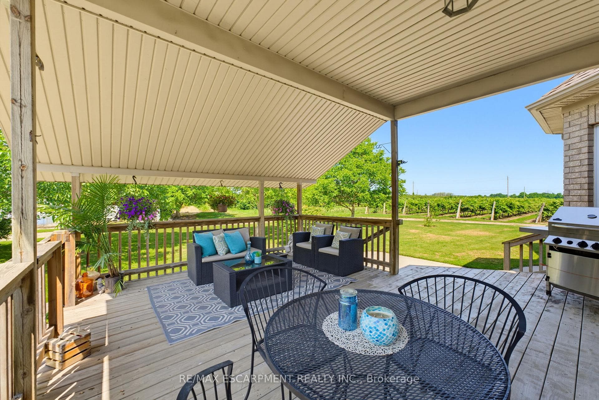 4188 Victoria Avenue photo 43