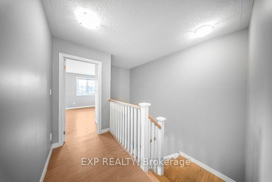 1441 Dunkirk Avenue photo 25