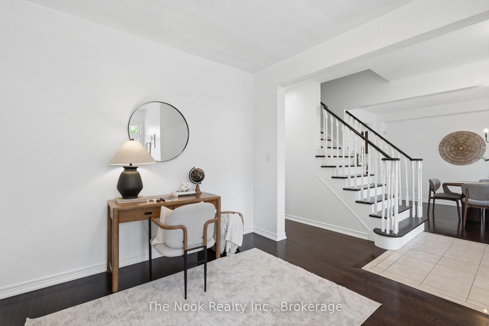 10 Sisson Lane photo 12