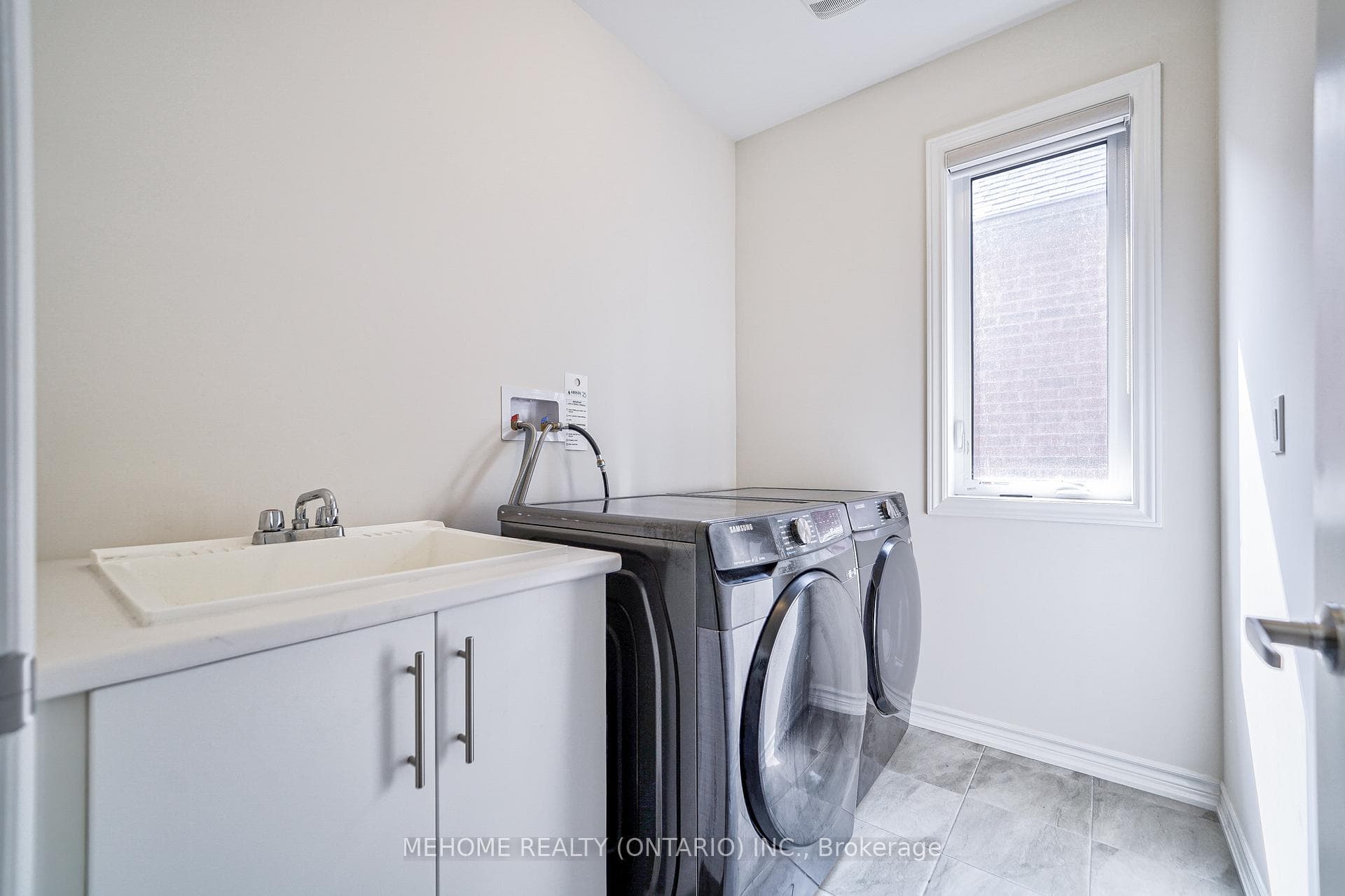 23 Auckland Drive photo 35