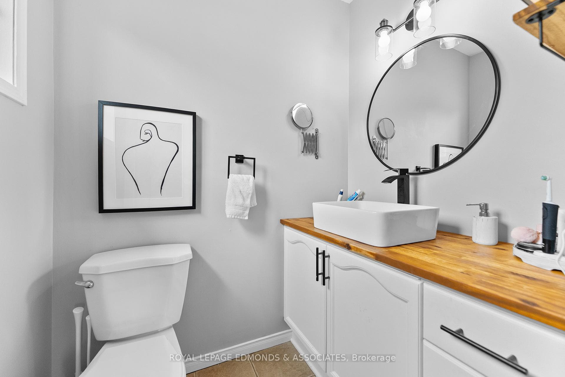 2pc Ensuite