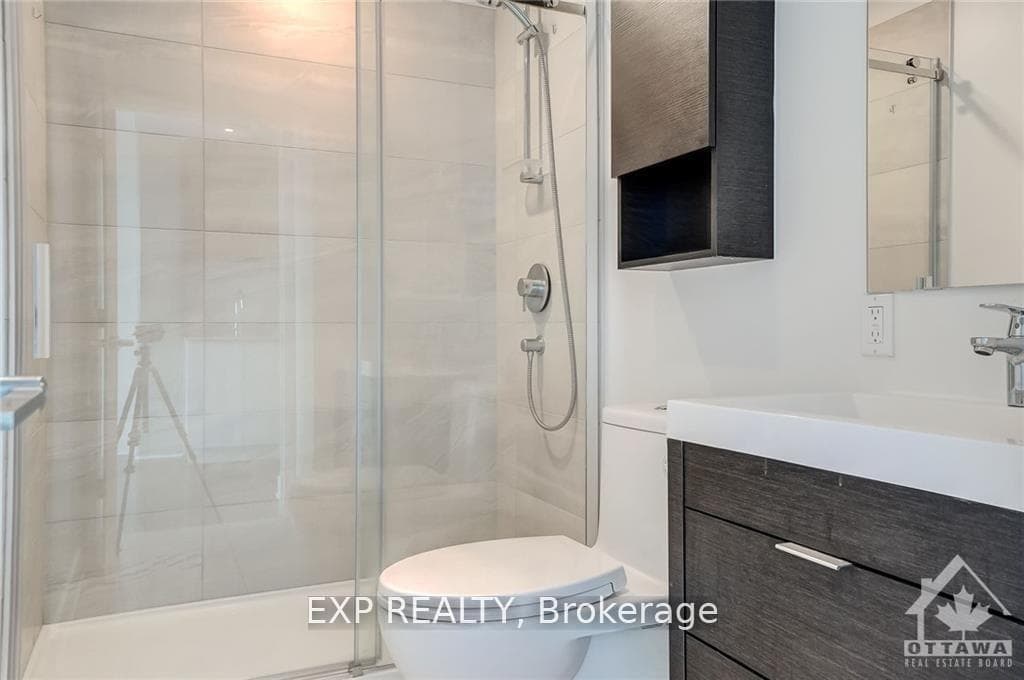 20 Daly Avenue Unit 2201 photo 6
