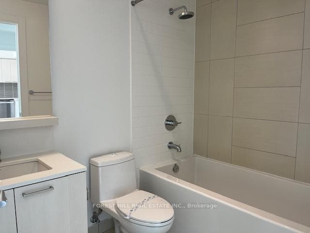 310 Tweedsmuir Avenue Unit 411 photo 20