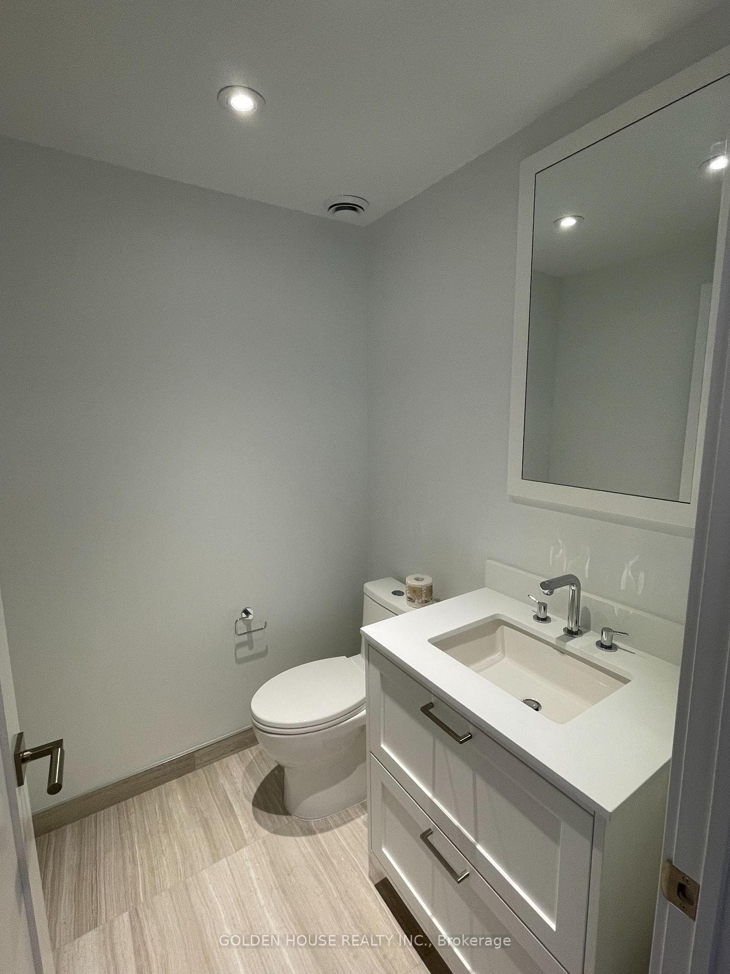 155 MERCHANT'S WHARF N/A Unit 607 photo 9