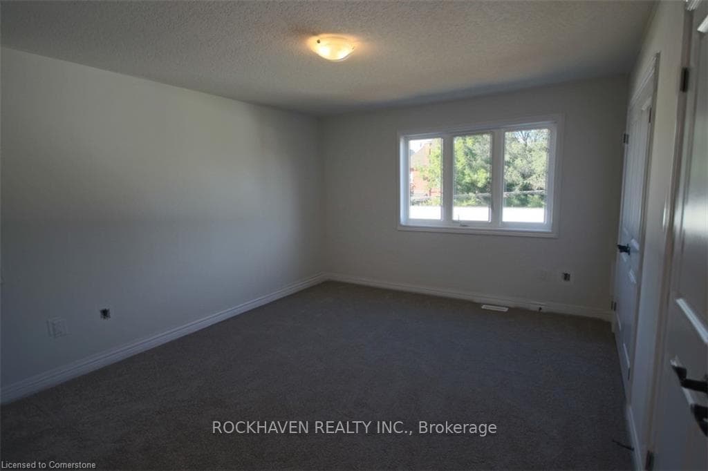 51 Gibson Avenue photo 7