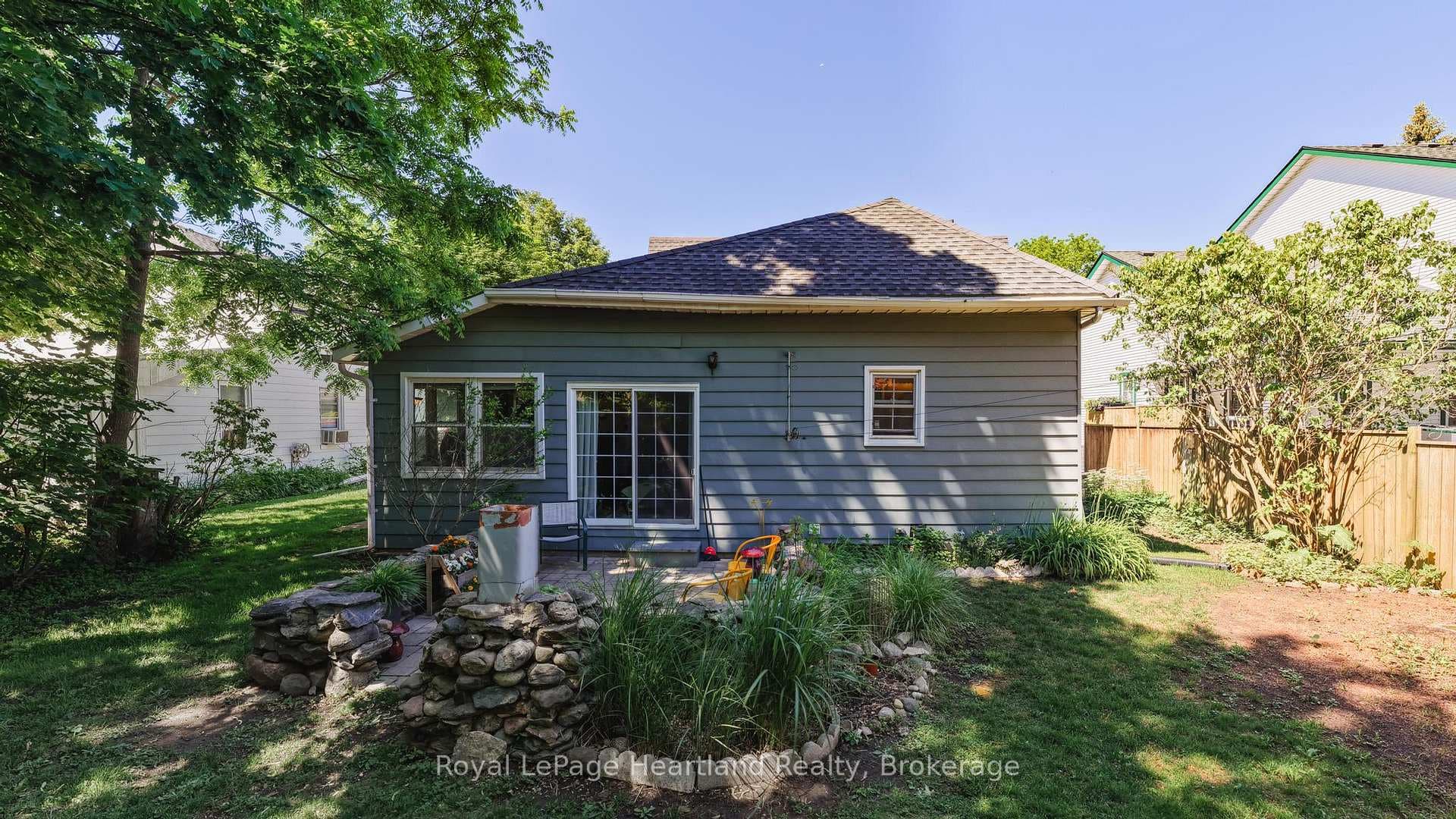 36 Trafalgar Street photo 44