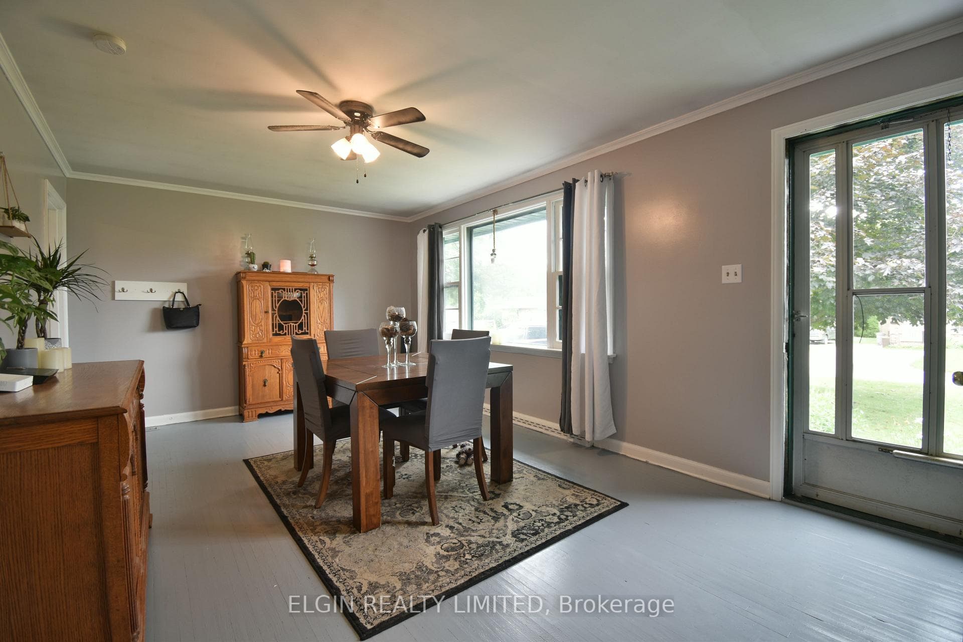 4 Willow Street photo 4