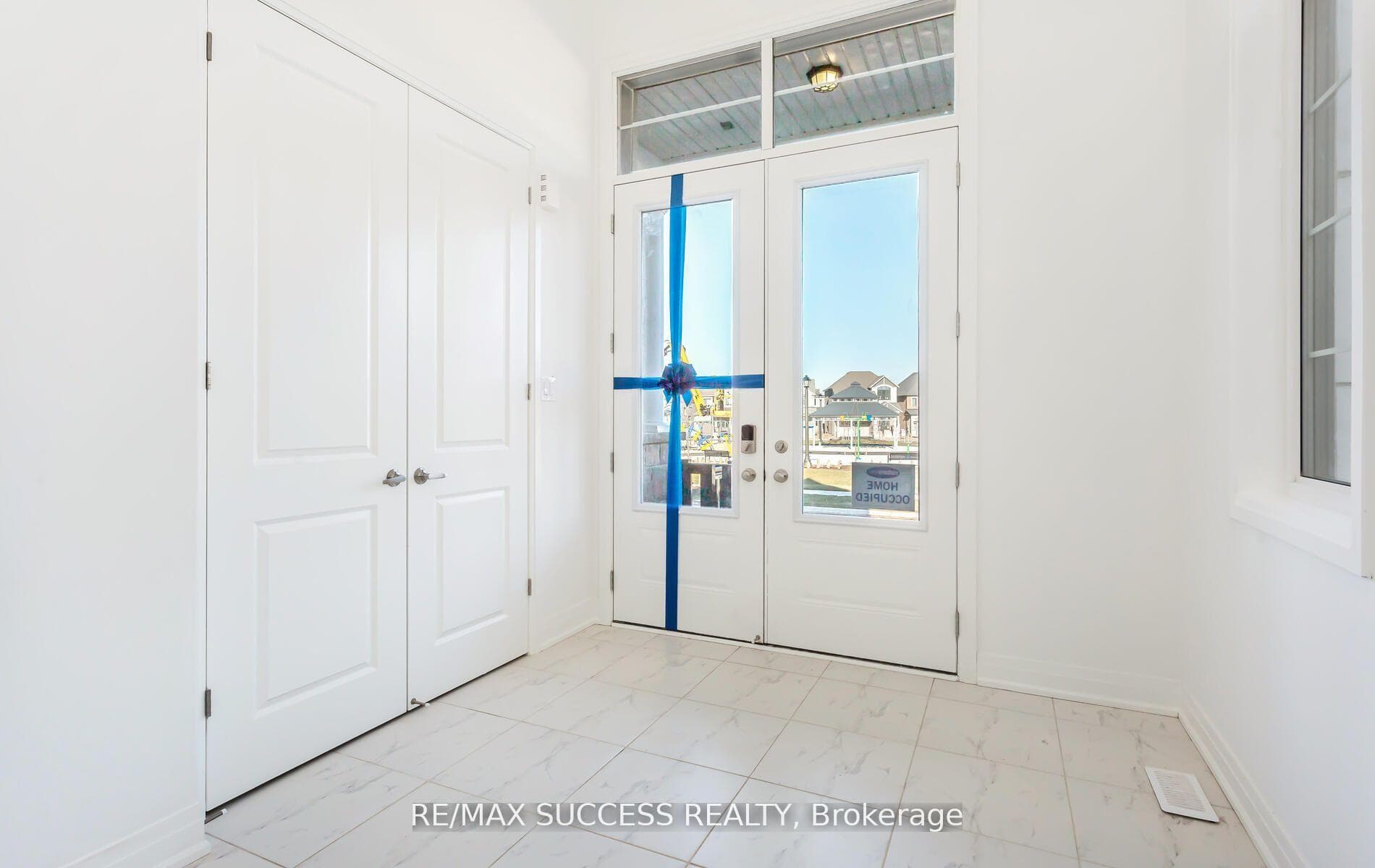3130 Travertine Drive photo 4