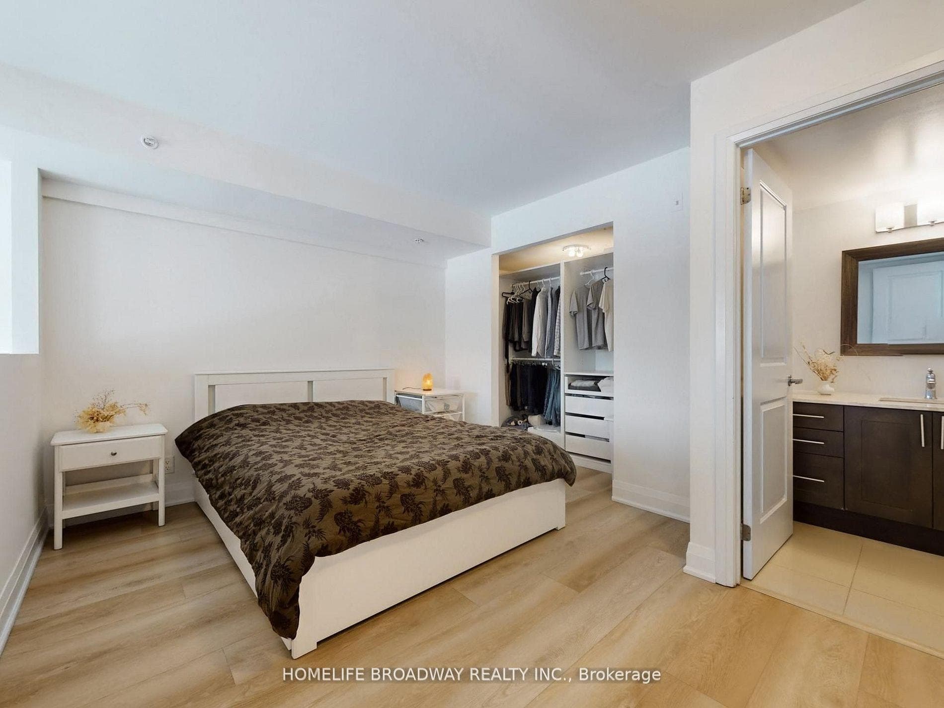 24 Woodstream Boulevard Unit 112 photo 18