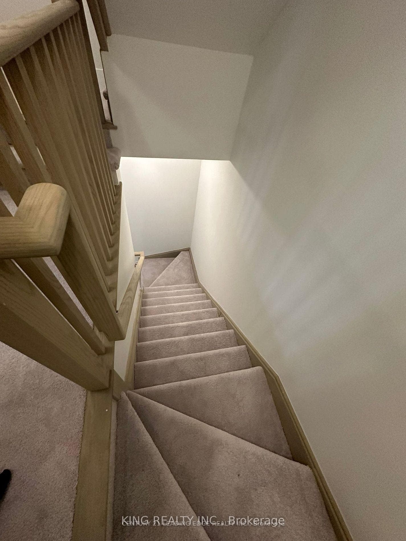 3409 Ridgeway Drive Unit 32 photo 10