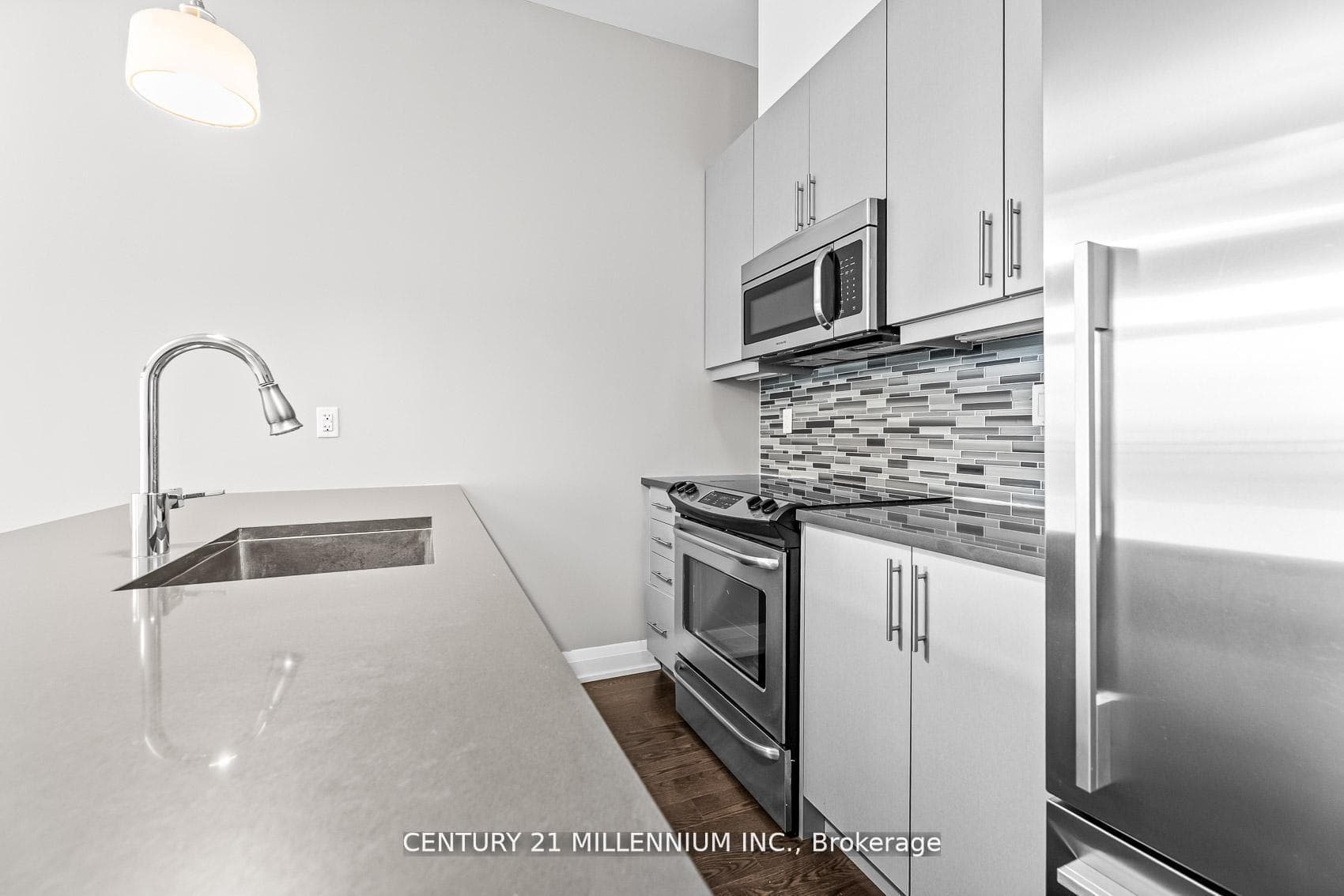 15277 Yonge Street Unit 419 photo 7