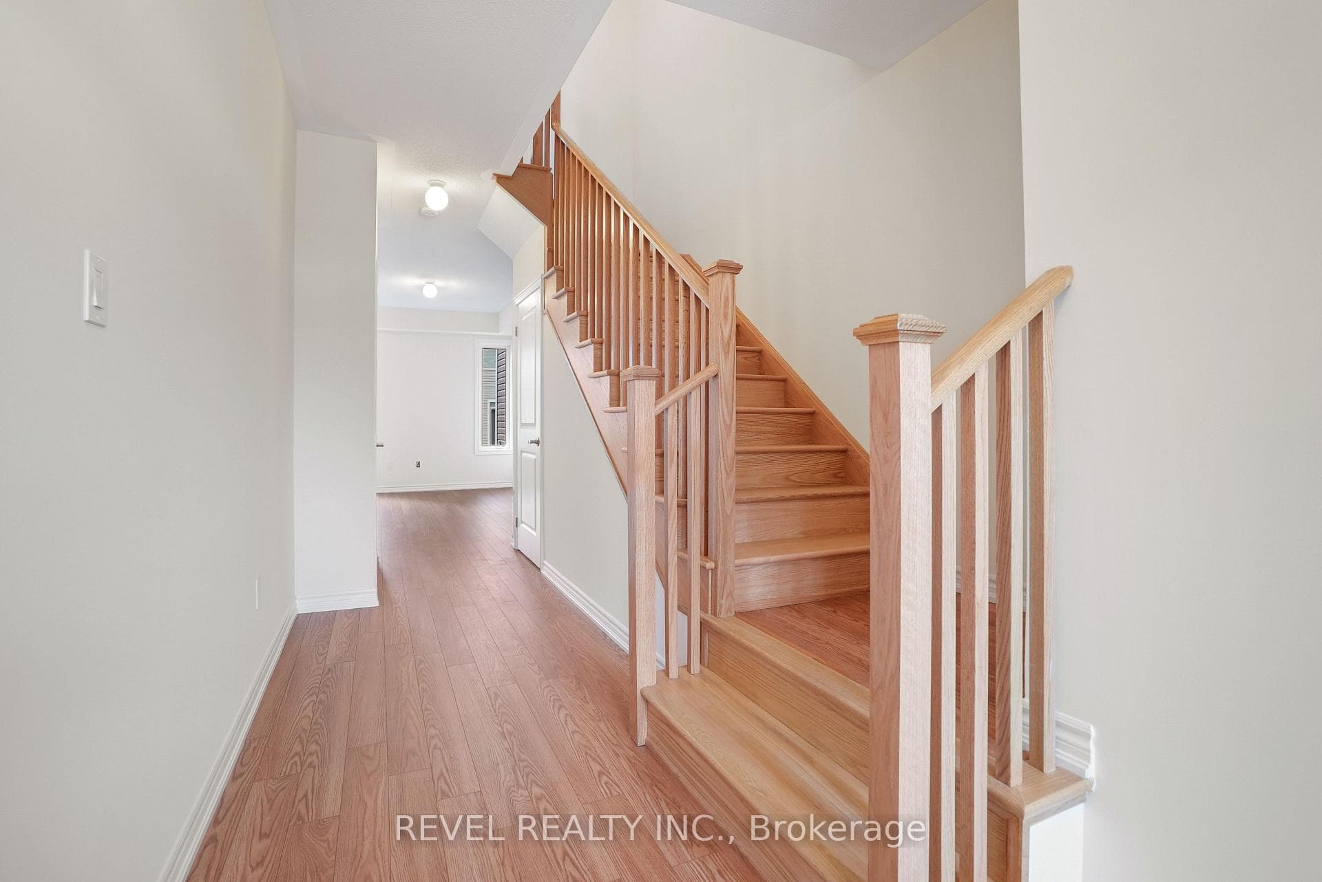 12 Hylton Avenue photo 4