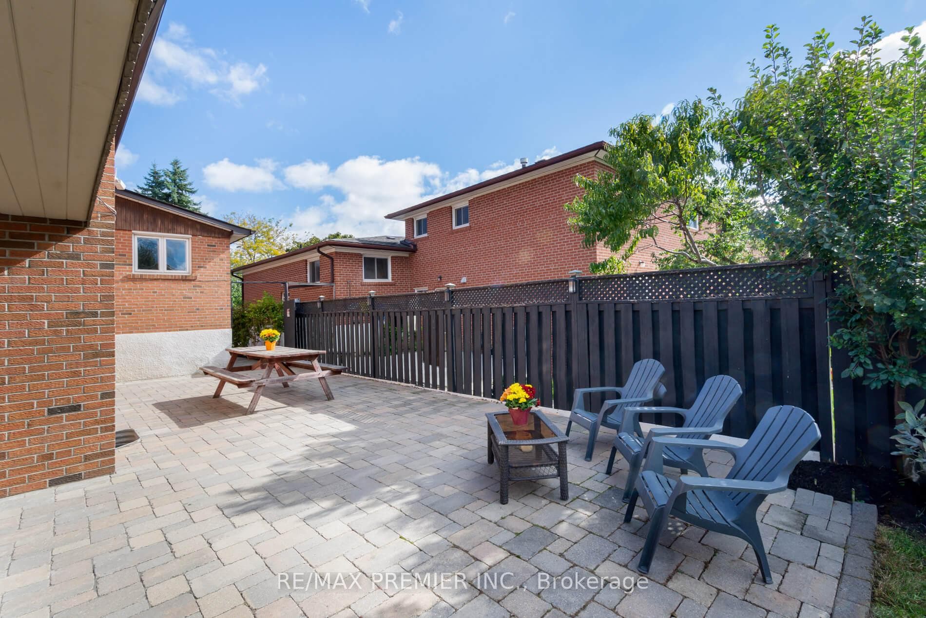 30 Arran Crescent photo 33