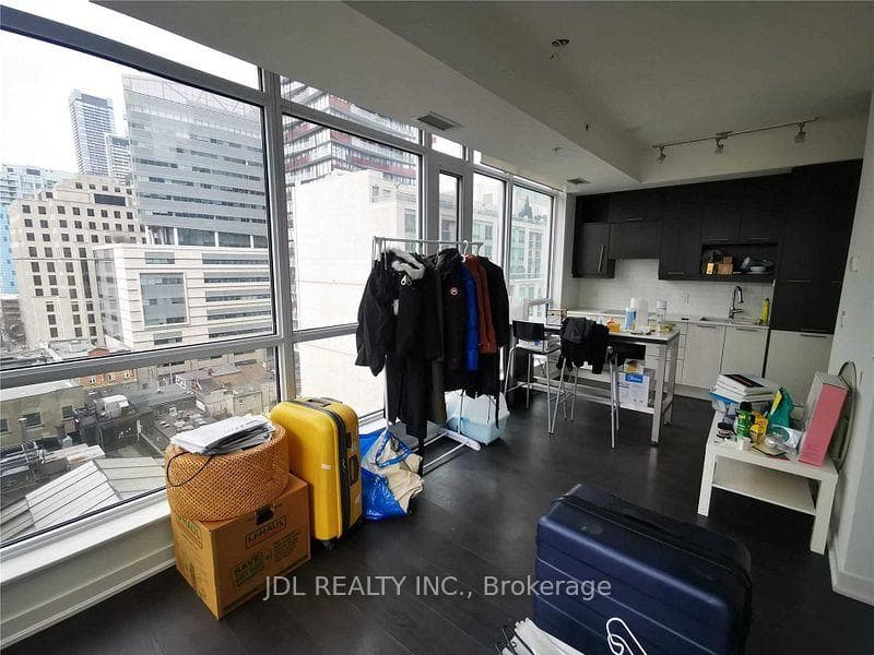 199 Richmond Street Unit 1009 photo 16